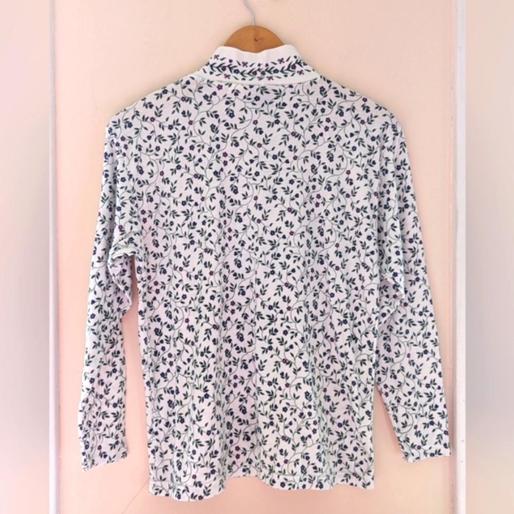 Vintage white long sleeved shirt moc neck purple & green floral design medium - Picture 3 of 11